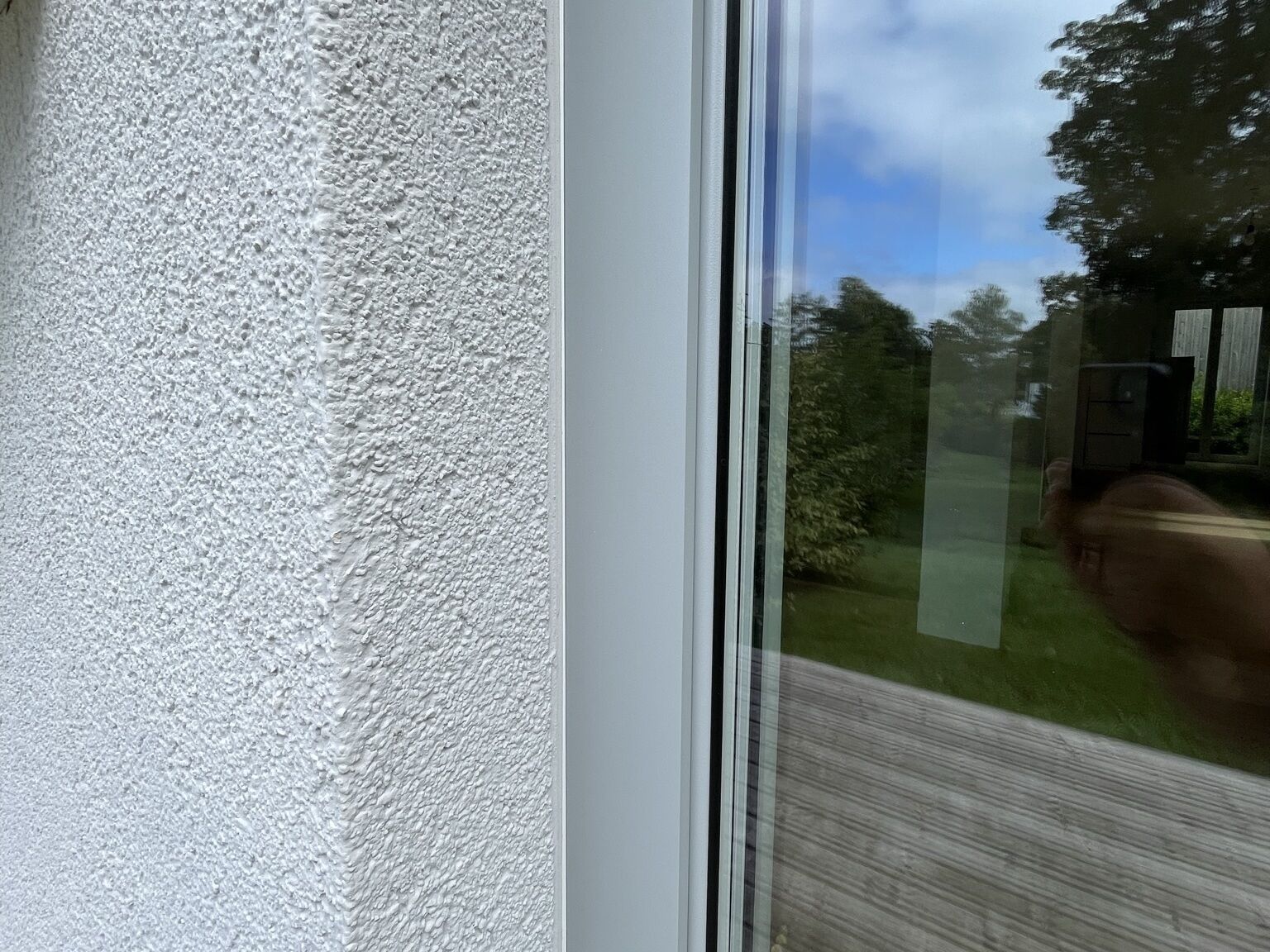 Holz-Alu Integralfenster - unsichtbarerl Fügel außen