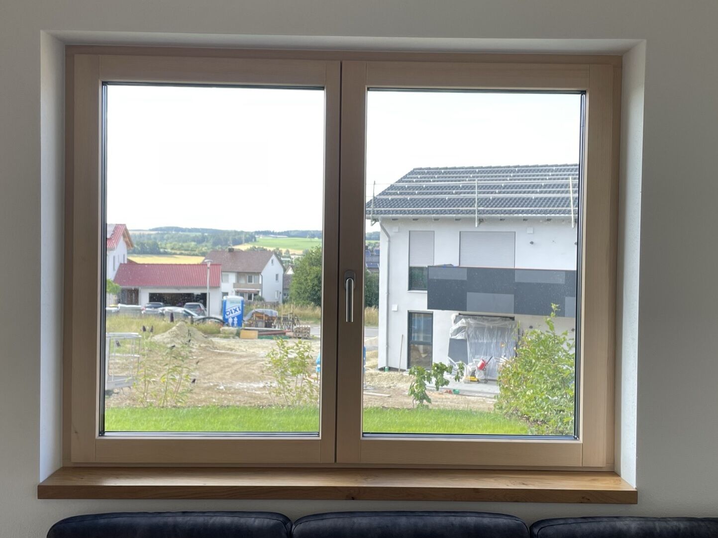 Holz-Alu Fenster Fichte weiß, Fensterbank Eiche